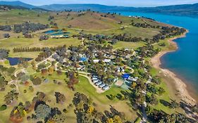 Lake Hume Holiday Park
